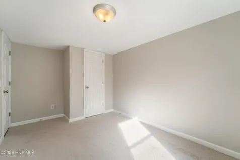 529 Hubert Boulevard Hubert NC 28539