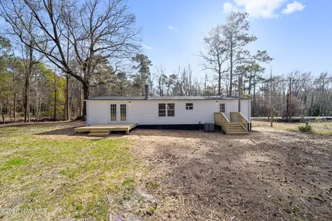 529 Hubert Boulevard Hubert NC 28539