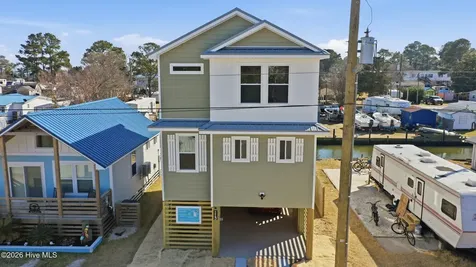 113 Reef Lane Grandy NC 27939