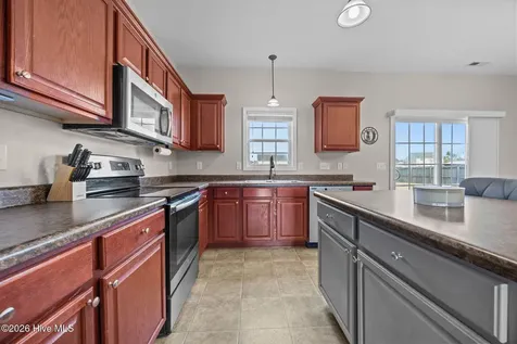 106 Dukes Lake Circle Richlands NC 28574