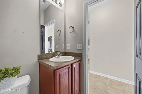 106 Dukes Lake Circle Richlands NC 28574