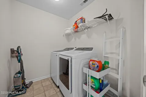 106 Dukes Lake Circle Richlands NC 28574