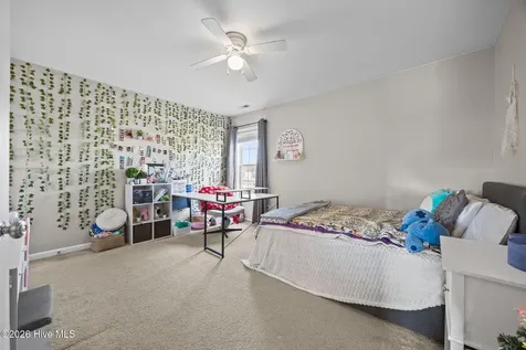 106 Dukes Lake Circle Richlands NC 28574