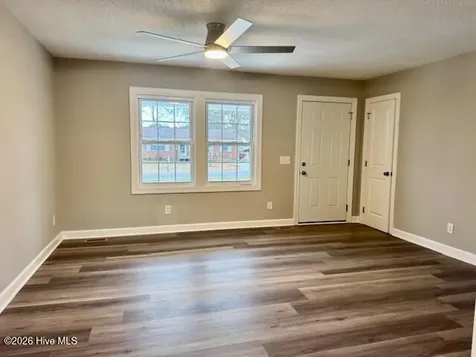 903 E Balsey Street Clinton NC 28328