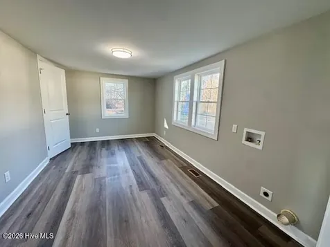 903 E Balsey Street Clinton NC 28328