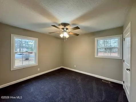 903 E Balsey Street Clinton NC 28328