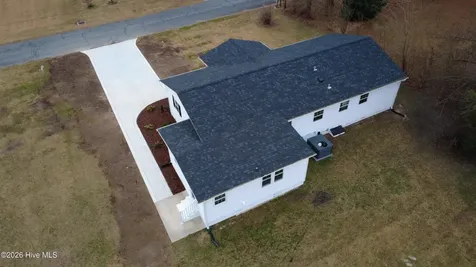903 E Balsey Street Clinton NC 28328