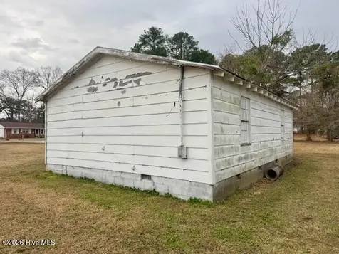 903 E Balsey Street Clinton NC 28328