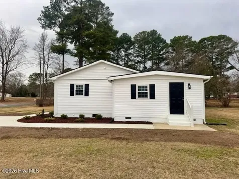 903 E Balsey Street Clinton NC 28328