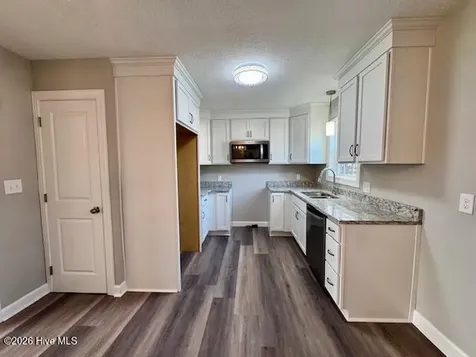 903 E Balsey Street Clinton NC 28328