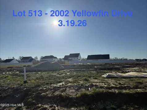 2002 Yellowfin Drive New Bern NC 28562