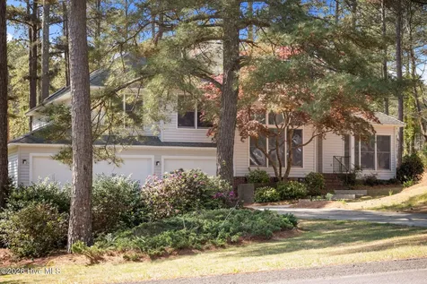 15620 Fox Lane Wagram NC 28396