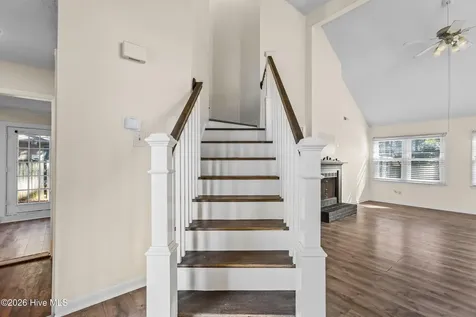 493 Hemlock Drive Jacksonville NC 28546