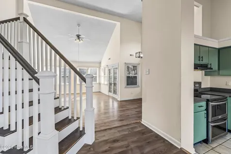 493 Hemlock Drive Jacksonville NC 28546