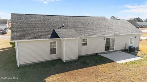119 Annie Road Richlands NC 28574