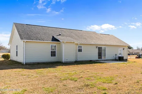 119 Annie Road Richlands NC 28574