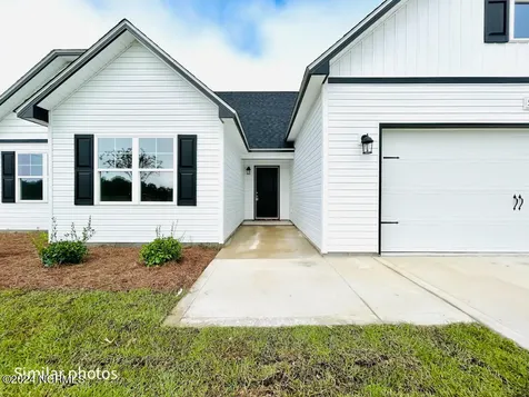 713 N Pebble Branch Court Holly Ridge NC 28445