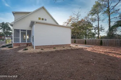 30 Medlin Road Pinehurst NC 28374