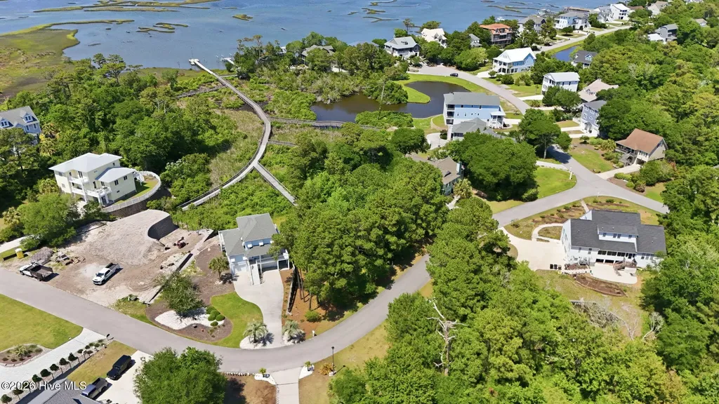 9806 Clarendon Drive Emerald Isle NC 28594