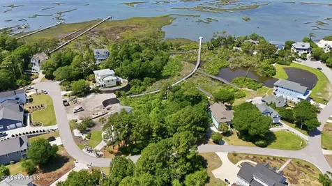 9806 Clarendon Drive Emerald Isle NC 28594