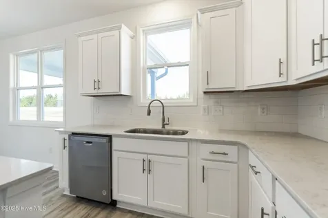 246 Clear View School Road Jacksonville NC 28540