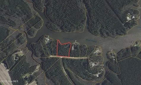 8 Pitch Kettle Court Belhaven NC 27810