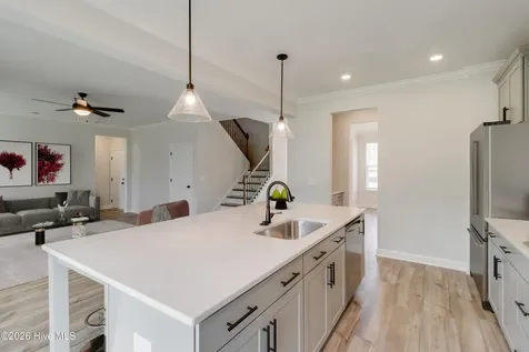 15 Lookout Point Hampstead NC 28443