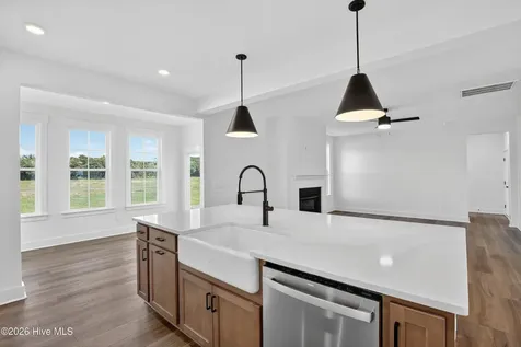 15 Lookout Point Hampstead NC 28443