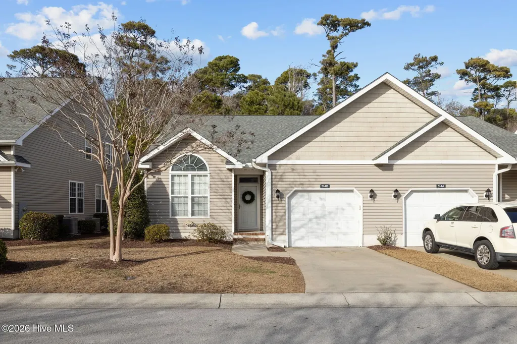 514 B Village Green Drive Morehead City NC 28557