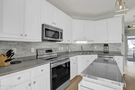 3809 Island Drive North Topsail Beach NC 28460