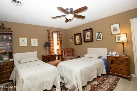 642 Redwood Drive Southern Pines NC 28387