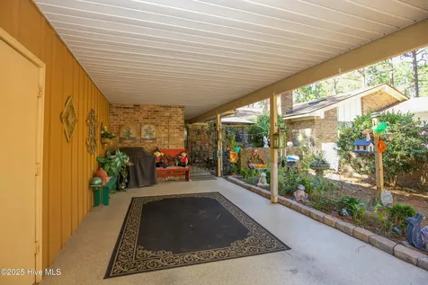642 Redwood Drive Southern Pines NC 28387