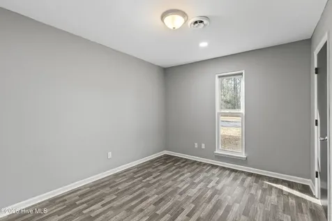 329 Lakewood Drive Jacksonville NC 28546
