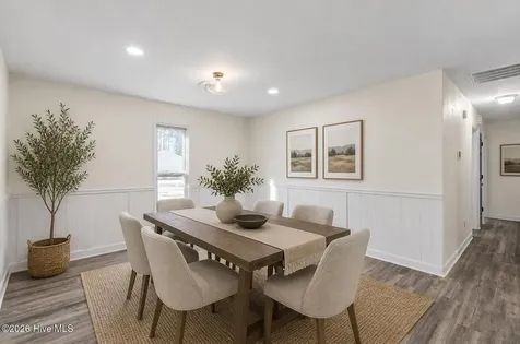 329 Lakewood Drive Jacksonville NC 28546