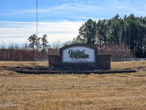 36 Pilot Court Hertford NC 27944