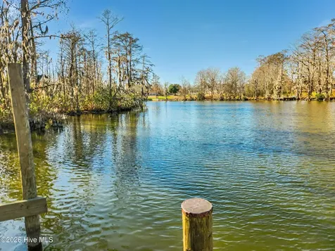 36 Pilot Court Hertford NC 27944