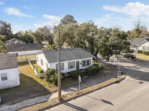 1402 Wooster Street Wilmington NC 28401