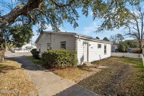 1402 Wooster Street Wilmington NC 28401