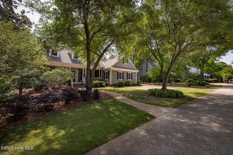 1805 Trey Court Wilmington NC 28403