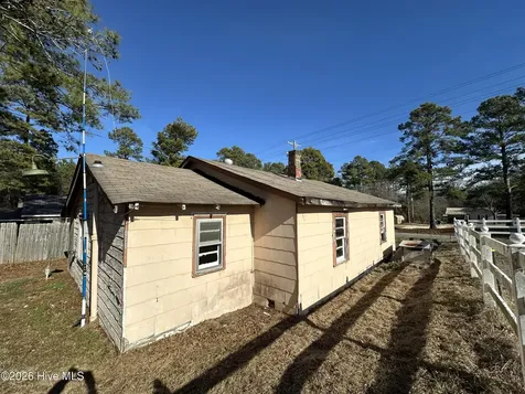 10281 Gibson Road Laurel Hill NC 28351