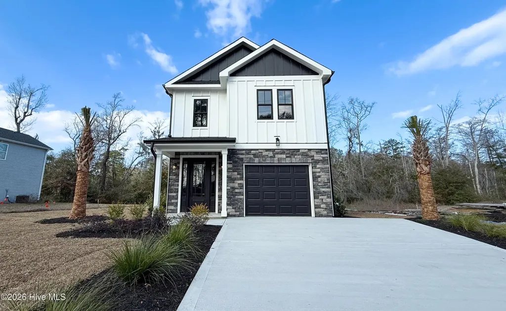 21 Little Creek Road Castle Hayne NC 28429