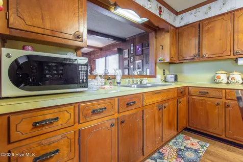 202 Phillips Street Hertford NC 27944