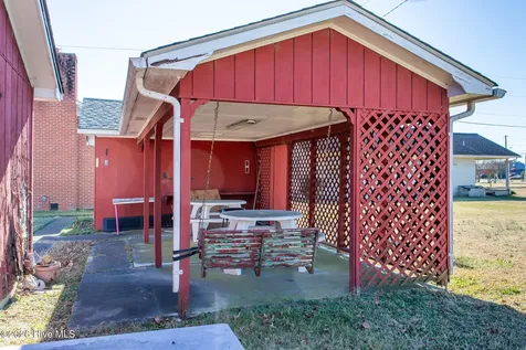 202 Phillips Street Hertford NC 27944