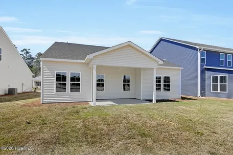 471 Galloping Foal Way SE Bolivia NC 28422