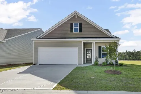 483 Galloping Foal Way SE Bolivia NC 28422