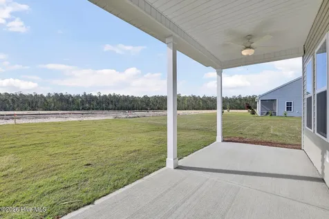 483 Galloping Foal Way SE Bolivia NC 28422