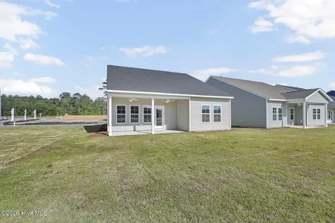 483 Galloping Foal Way SE Bolivia NC 28422