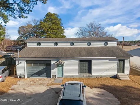 2034 W 5th Street Washington NC 27889