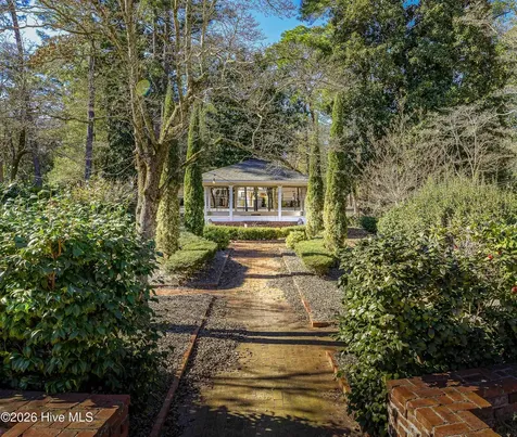 12 E Barrett Road Pinehurst NC 28374