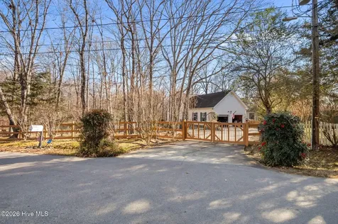 4802 Seterra Bend Durham NC 27712